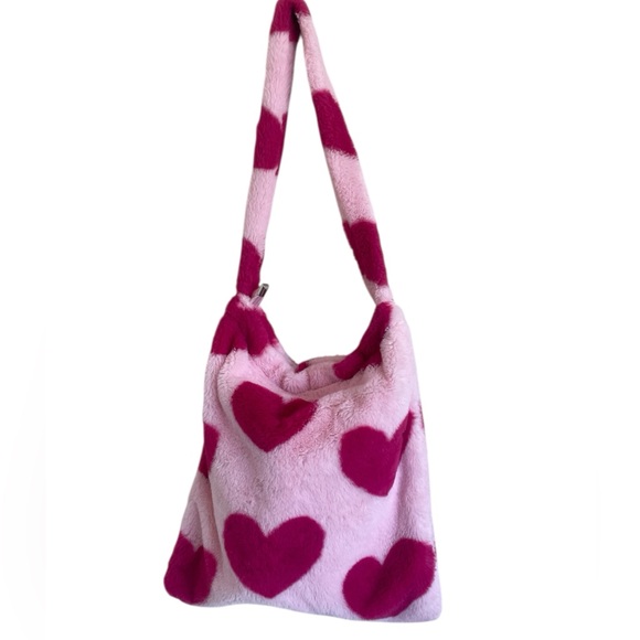 Faux Fur Fuzzy Heart Print Tote Bag Large - Picture 2 of 5